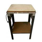 Shop Stand - 334 x 22 x 18