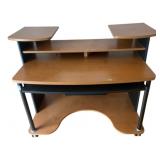 Computer / Gaming Desk - 52 x 41 x 32