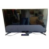 Samsung 32" HD LED Smart TV w/ remote