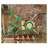 Gas Powered Auger w/ extra bit - 22 x 42 x 24