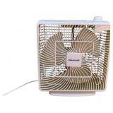Duracraft Table Fan - 12 x 11