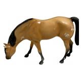 Hartland Grazing Mare - 9.5 x 6.5 x 2.5