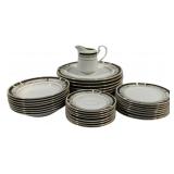 33 Pc Majesty "Belvue" China
