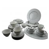 39 Pc Royal Doulton Cadence China Set