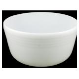 Vtg Pyrex Milk Glass Mixing Bowl 5"x8.5"