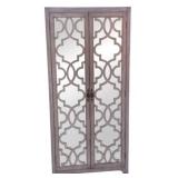 Cabinet w/ mirrored doors - as is - no shelves
