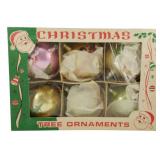 Vtg Christmas Tree Ornaments in Original Box