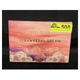 Lunar Beauty Strawberry Dream Palette