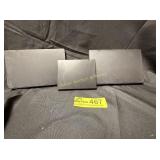 3- Unmarked Palettes of makeup