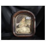 Vintage Victorian-style Curved framed child's pic