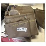 Handyman pouch