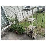 Shelf unit and flower pots/flowers