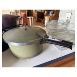 Pesto Pressure cooker