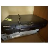 Panosonic VCR player & receiver