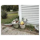 Turtle, Flower pots