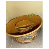 Large Sunflower Bowl with 2 matching smaller bowls