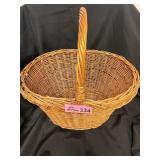 Hand-woven vintage wicker basket
