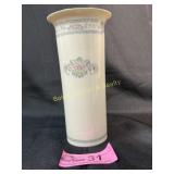 Vintage Lenox Charleston ivory Porcelain vase