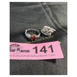 2 pieces unmarket silveer tone rings