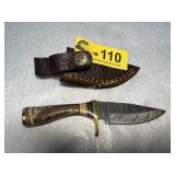 Damascus Steel Fixed Blade Knife with Horn Handle