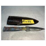Damascus Steel Fixed Blade Knife with Resin