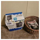 PAPER SHREDDER & COWBOYS & INDIANS MAGAZINES