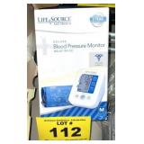 LIFESOURCE DELUXE BLOOD PRESSURE MONITOR
