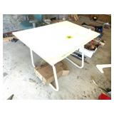 ADJUSTABLE TABLE, DRAFTING TRABLE, ART TABLE