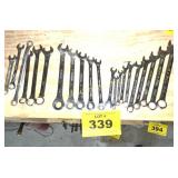 ASST WRENCHES WITH WRATCHETING WRENCHES