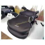 4 CAR SEATS