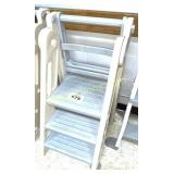 PLASTIC FOLDING LADDER