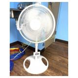 OSCILATING FLOOR FAN