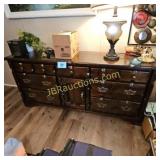 HEAVY WOOD DRESSER BASE