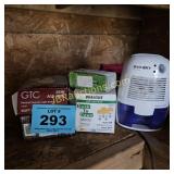 BULBS & DEHUMIDIFIER