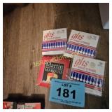 GUITAR & BANJO STRINGS