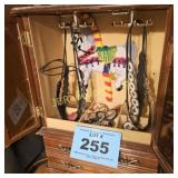 JEWELRY BOX & CONTENTS