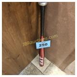 SMALL ALUMINUM BALL BAT