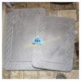 BATHROOM RUGS