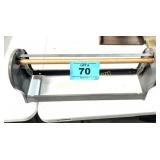 PAPER ROLL HOLDER / CUTTER