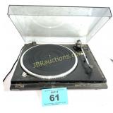 TECHNICS MODEL SL-DD22 TURNTABLE