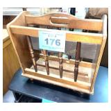 MAGAZINE RACK