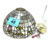 VINTAGE CLASS HANGING LAMP SHADE - NO LIGHT ORCORD