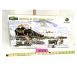 JOHN DEERE 2002 6TH IN SERIES ATHEARN TRAIN SET