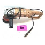 CHICAGO PNEUMATIC 7" ANGLE GRINDER
