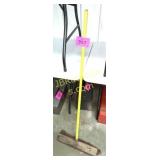 SHOP BROOM VINTAGE