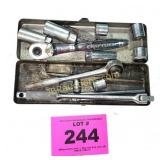 SOCKETS W HEAVY CRAFTSMAN WRATCHET WRENCH