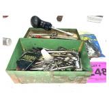 ALLEN WRENCHES AND METAL BOX