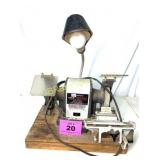 CRAFTSMAN 1/2HP BENCH GRINDER