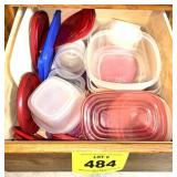 DRAWER OF PLASTIC CONTAINERS