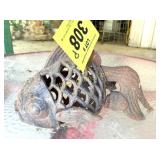 IRON FISH DECOR AND TRIVET